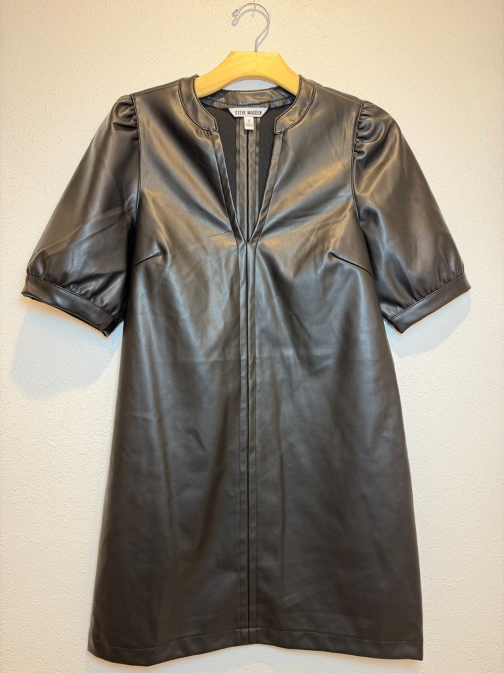 Steve Madden Jane Faux Leather Mini Shift Dress Size Small NWOT - Picture 2 of 6